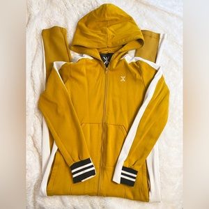 Onepiece Mustard Onesie